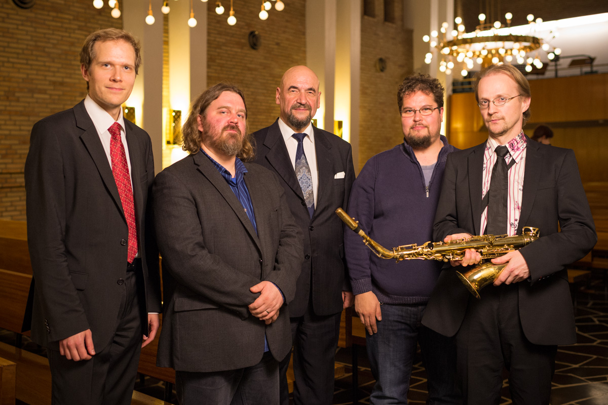 Historian siipien havinaa…